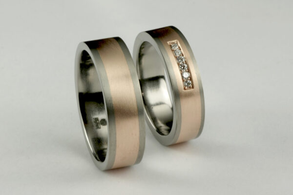 Classic wedding rings - model C21