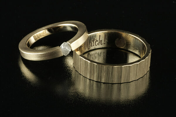 Classic wedding rings - model C28
