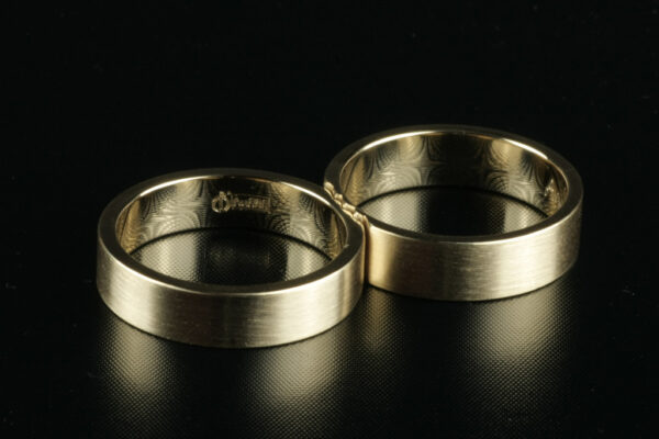 Trace wedding rings - model R1