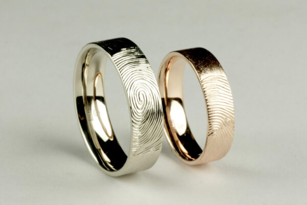Touch wedding rings - model T14