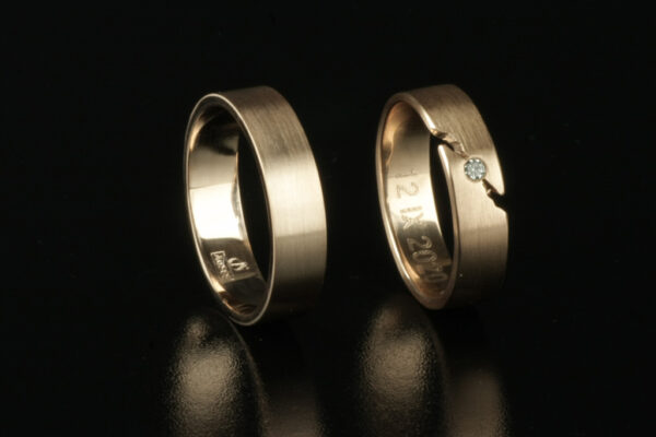 Fantasy wedding rings  - model F2