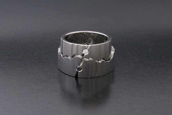 Eve’s Rib wedding rings - model E5