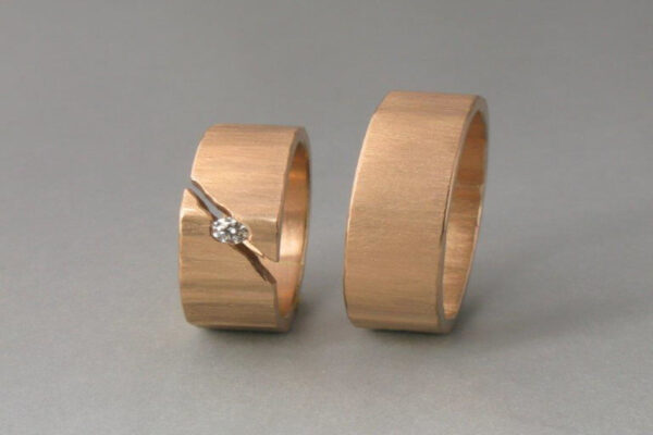 Fantasy wedding rings  - model F15