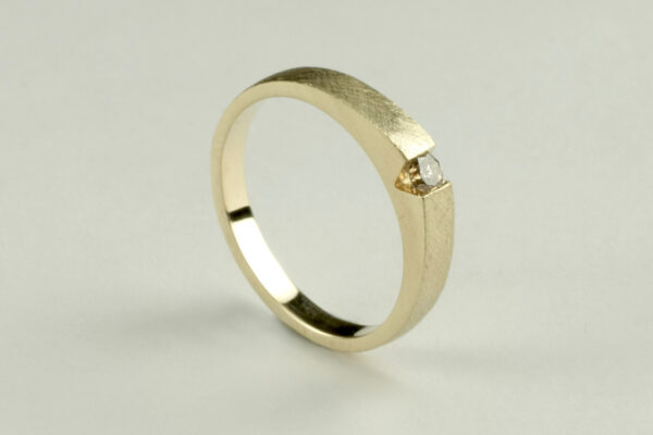 Engagement rings - 8N