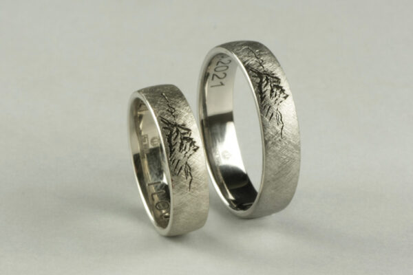 Fantasy wedding rings  - model F33