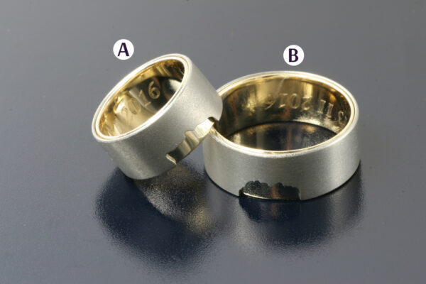 Two Tone wedding rings  - model W25 - Image 3