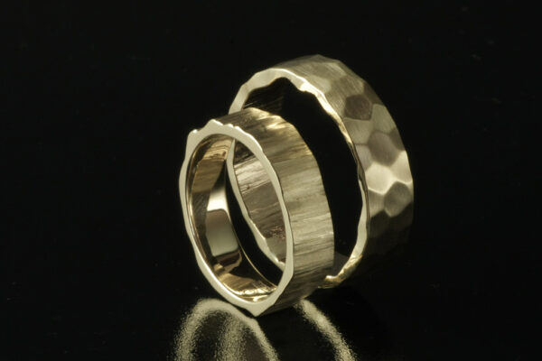 Fantasy wedding rings  - model F37